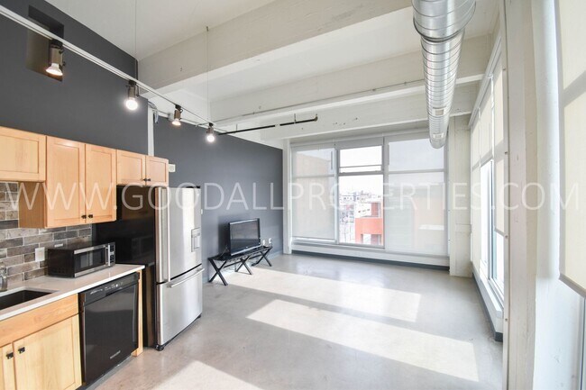 Foto del edificio - One Bedroom Loft Downtown (utilities Included)
