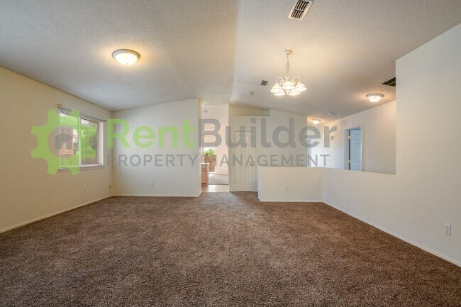 Foto del edificio - CALL US TODAY AT (505) 808-6467 TO SCHEDUL...
