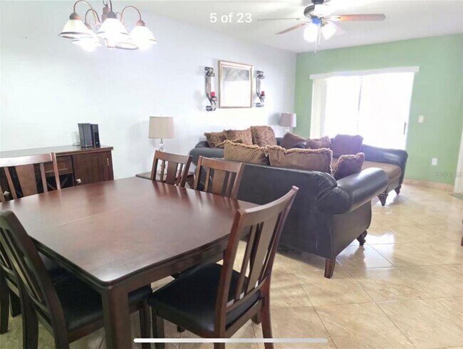 Foto del edificio - 2812 Club Cortile Cir