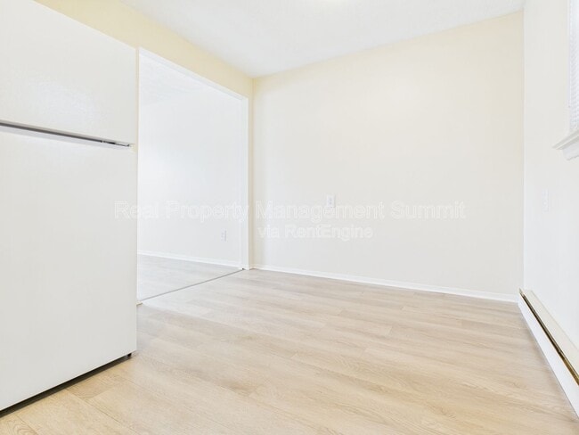 Building Photo - 441 Steeles Fort Rd