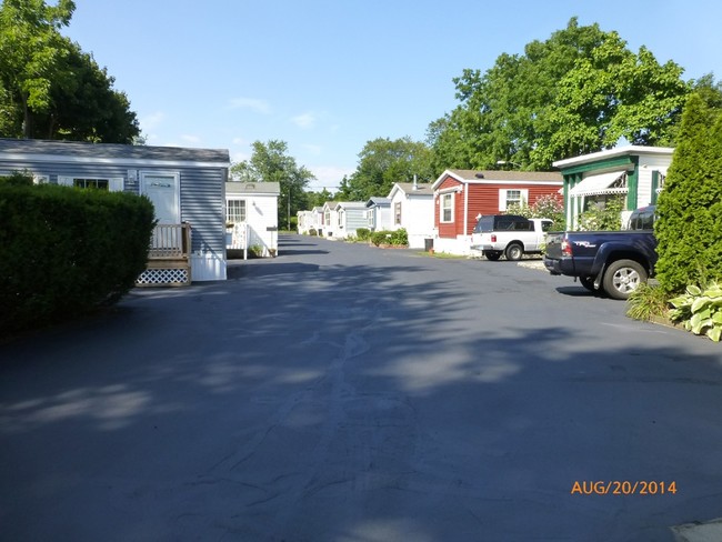 Foto del edificio - Mobile Home Park