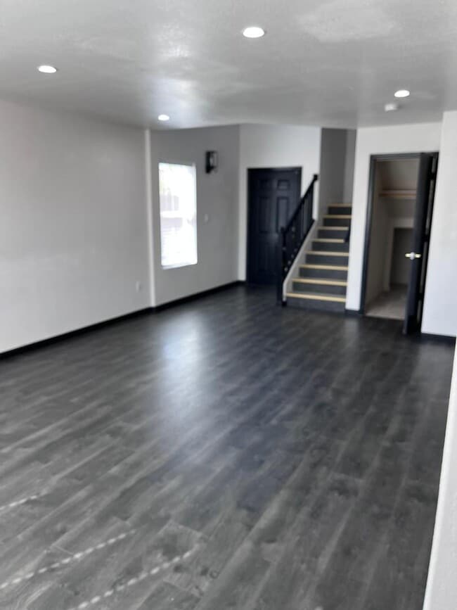 Foto del edificio - 6436 Michelangelo Ln NW