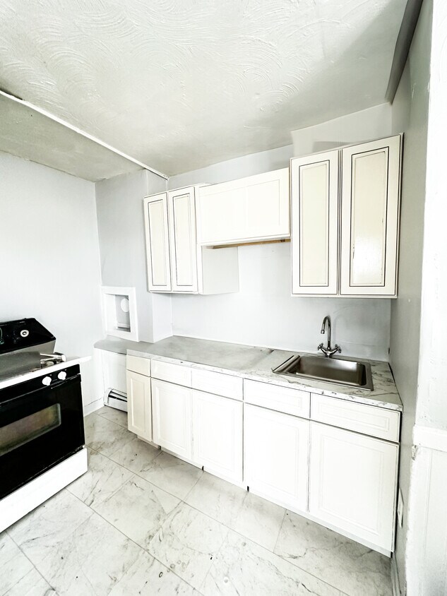 Foto principal - 97 Fairmount Ave