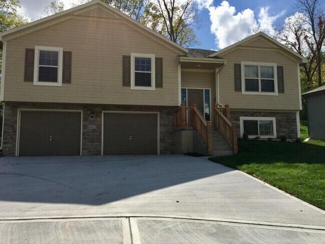 Foto del edificio - 18613 E 20th St Ct S