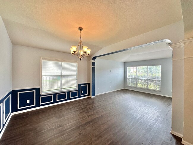 Building Photo - Price Drop!  Viewable Now!  Pets Accepted!