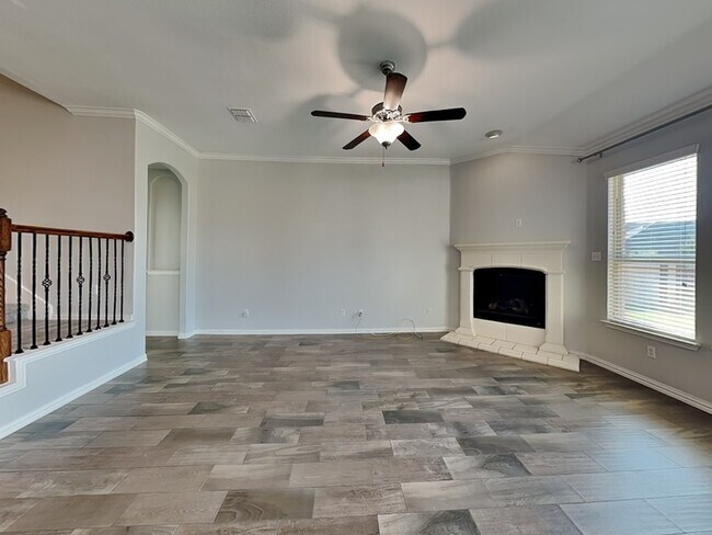 Photo - 14740 Rocky Face Ln House