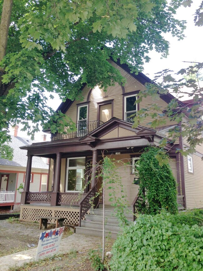 Foto del edificio - 1406 W Spofford Ave