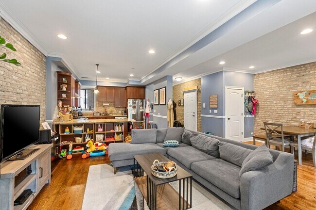 Foto del edificio - 5219 N Winthrop Ave