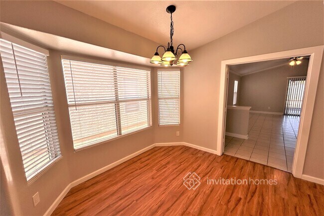 Building Photo - 12021 N 79th Dr