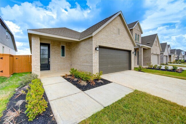 Foto del edificio - 1047 Blue Stone Dr