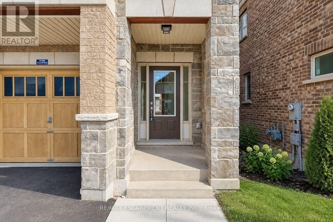 Building Photo - 3967 Leonardo St