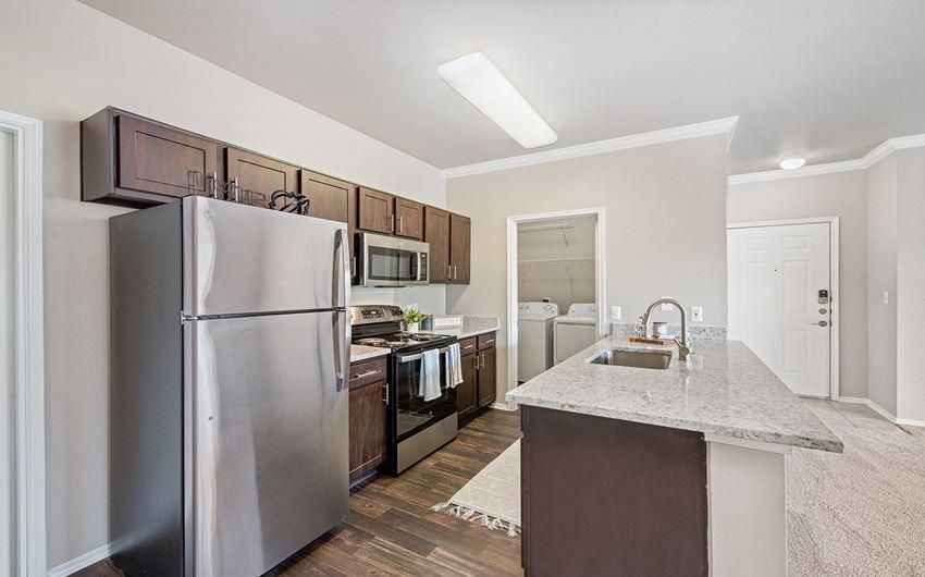 Foto del edificio - 1500 Lawnmont Dr