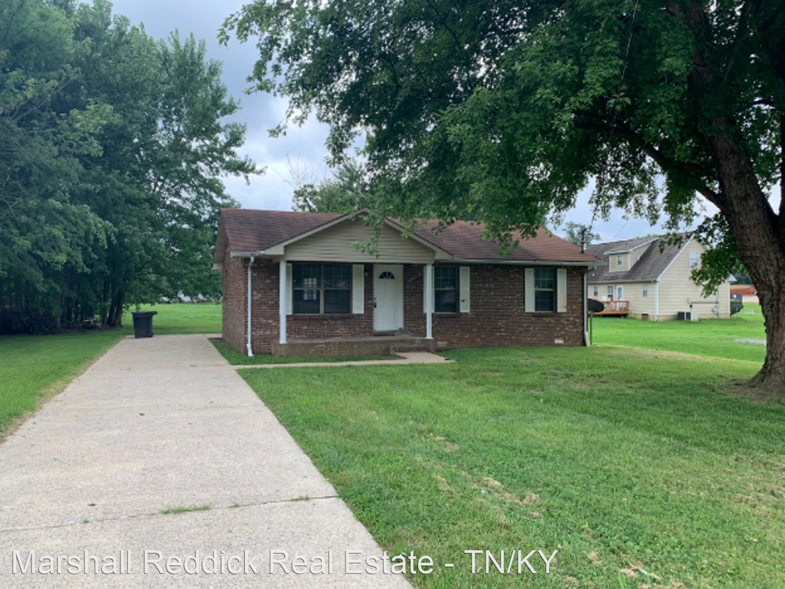 Primary Photo - 3 br, 1 bath House - 202 Golden Pond Ave