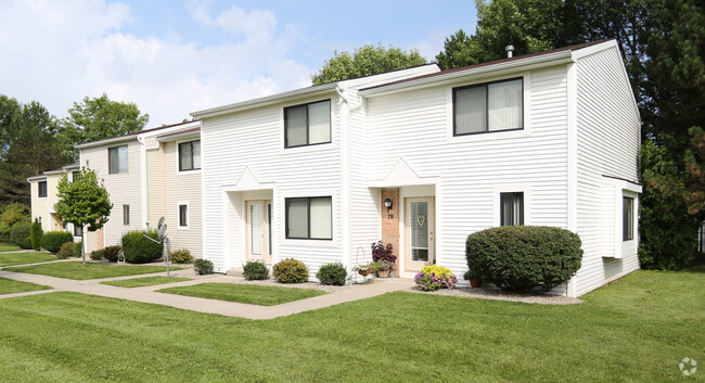 Building Photo - Willow Pond Apartments