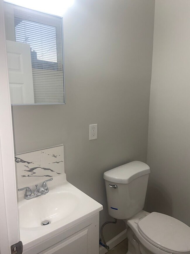 Foto del edificio - Remodeled Home - Oak Lane