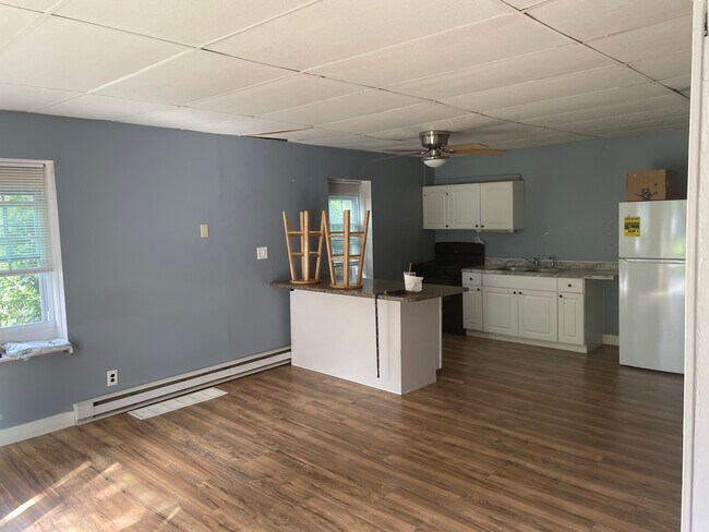 Building Photo - 49 Greer Rd