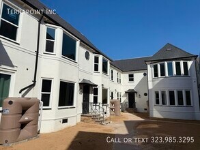 Building Photo - 1036 Westmoreland Ave