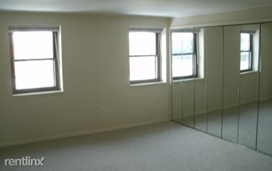 Building Photo - 3016 Carly Ct