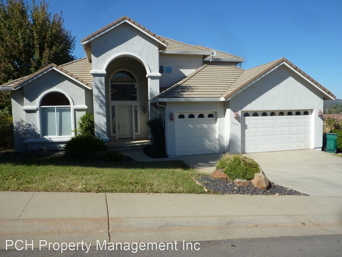 Primary Photo - 4 br, 3 bath House - 4095 Plateau Circle