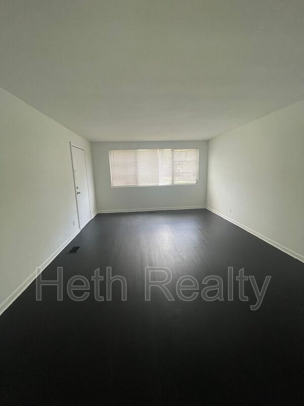 Photo - 1806 Van Wert Ave Apartment