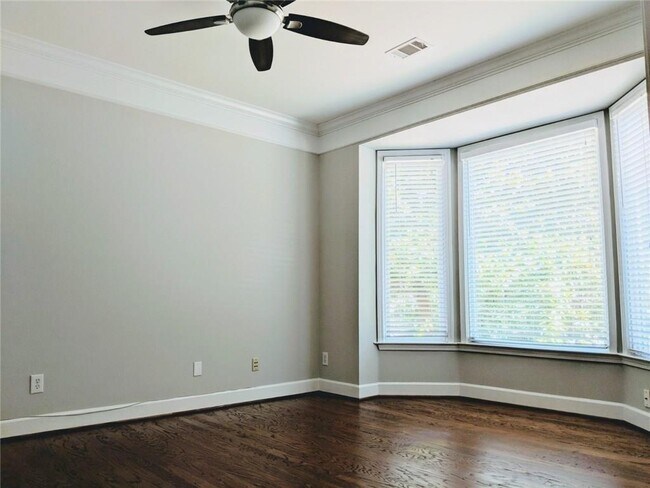 Foto del edificio - 3071 Oak Hampton Ct NW