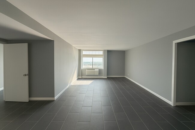 Foto del edificio - 7510 Hornwood Dr