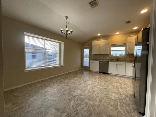 Foto del edificio - 803 Middle Brook Dr