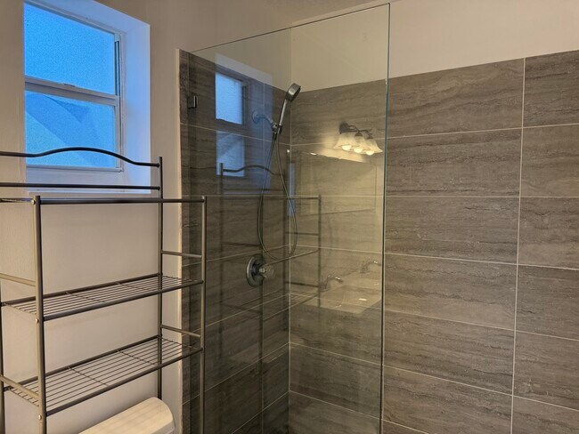 Foto del edificio - 4081 N 41st St