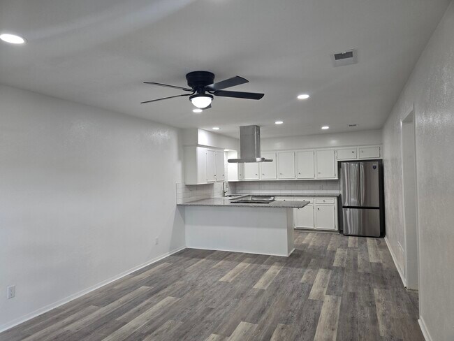 Foto del edificio - North Loop Apartments