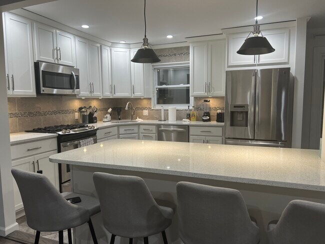 Foto del edificio - 7 Liberty Ave