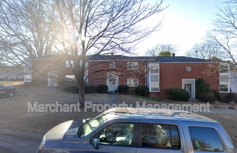 Building Photo - 100 Lewis Dr
