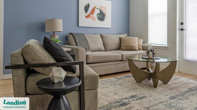 Foto del edificio - 650 N Main St