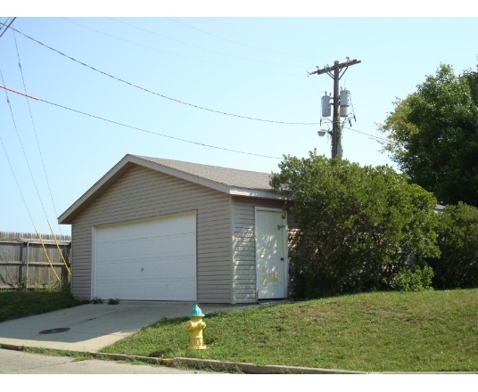 Building Photo - Eagle Trace Apartments