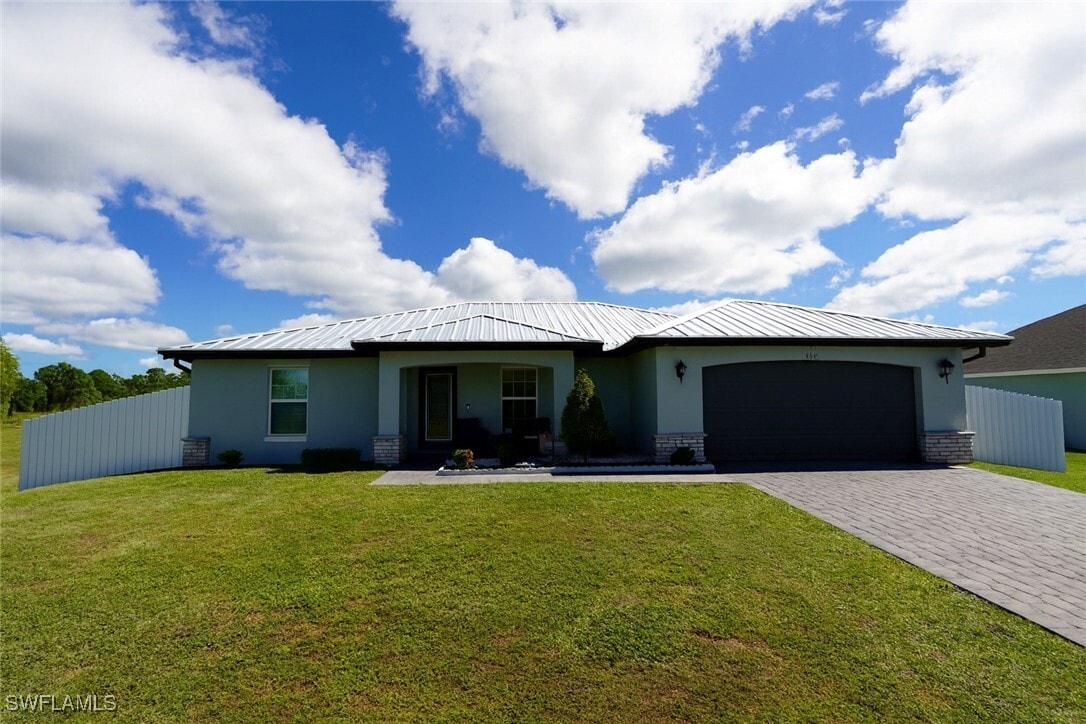 Foto principal - 4341 NW 34th Pl