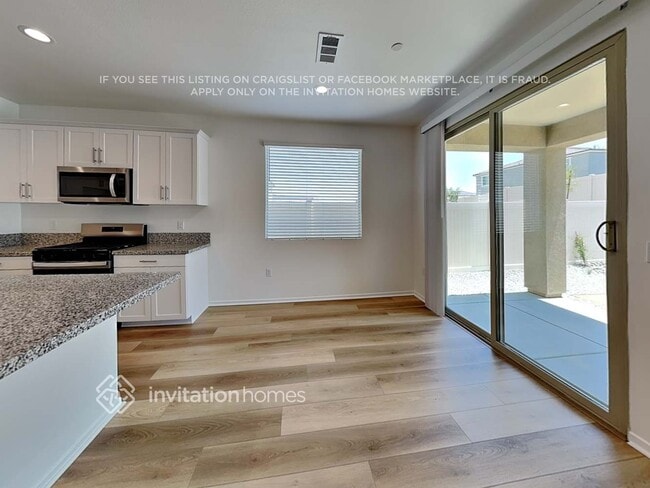 Building Photo - 25153 Mountain Violet Wy