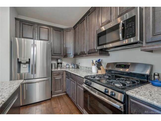 Building Photo - 15609 E Broncos Pl