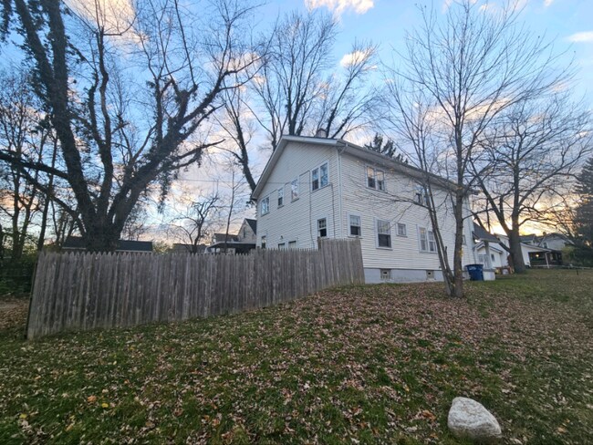 Foto del edificio - 1602 Hearthstone Dr