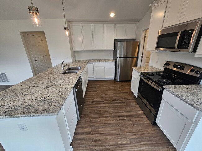 Building Photo - 1125 Waynoka Dr