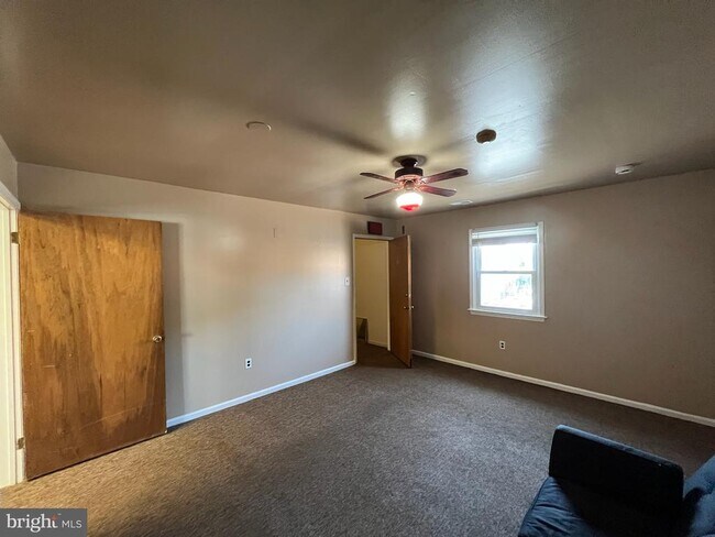 Foto del edificio - 1000 E Willow Grove Ave