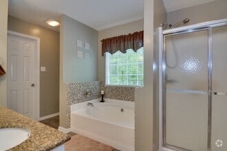 Building Photo - 4740 Savannah Ln