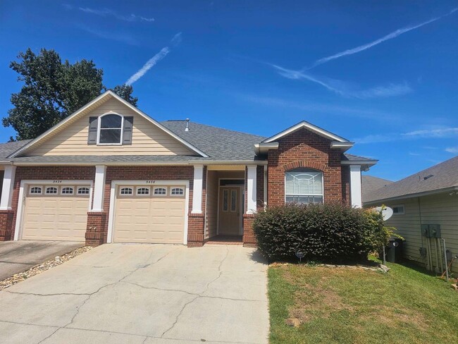 Photo - 5436 Hampton Hill Cir Townhome
