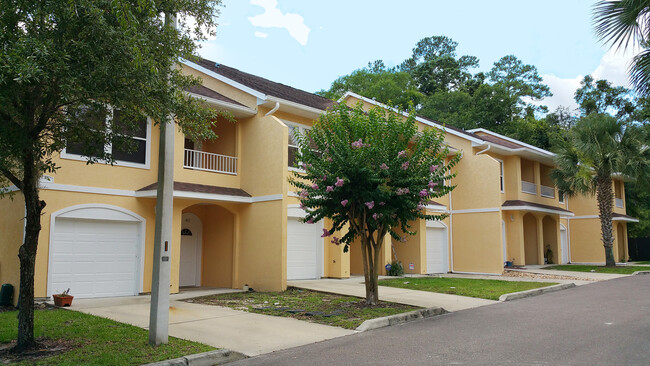 Building Photo - 542 NW 39th Rd