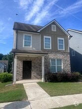 Building Photo - 1220 Hawthorne Tr