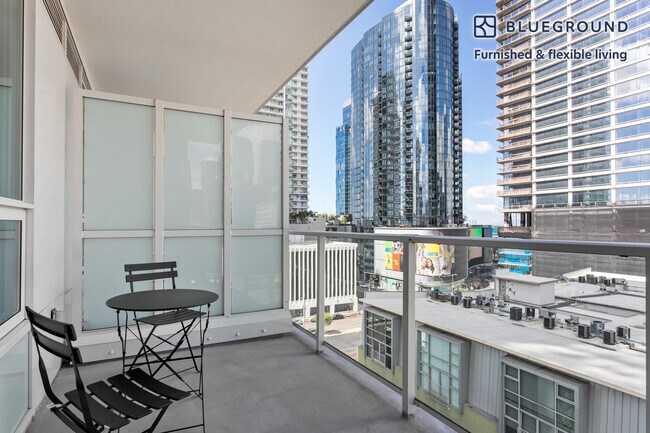 Foto del edificio - 1133 S Hope St