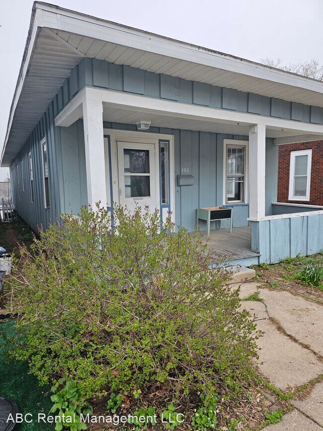 Building Photo - 3 br, 1 bath House - 486 3rd St S