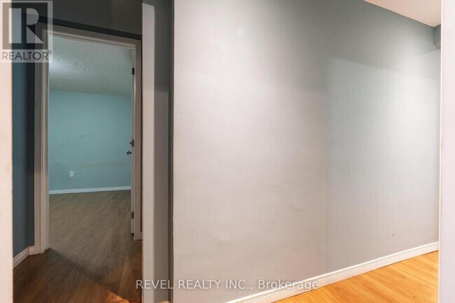 Building Photo - 81 Dombey Rd