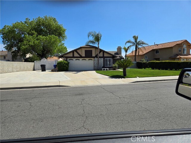 Primary Photo - 2685 Rosarita St
