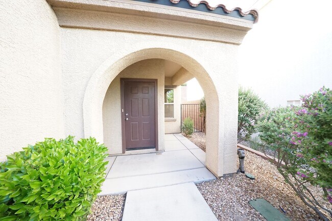 Foto del edificio - Showings Available NOW