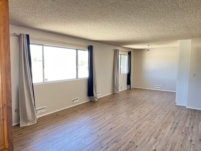 Foto del edificio - Northwest Bakersfield