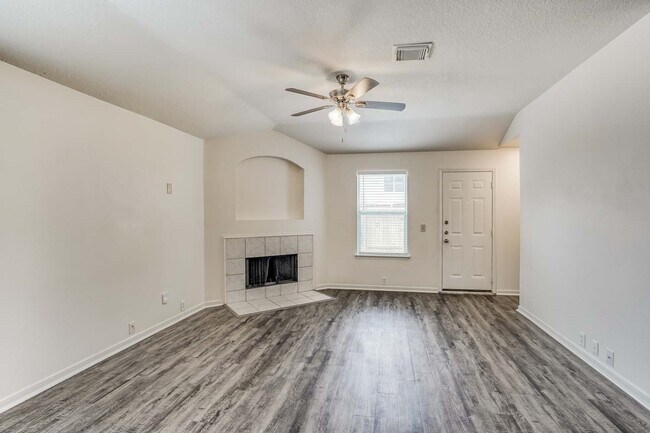 Building Photo - 17306 Meria Coves Dr